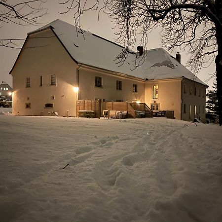 Farmhouse Eckartsberg Im Zittauer Gebirge - Ferienwohnung Mit 2 Schlafzimmern, Terrasse Und Wallbox Mittelherwigsdorf エクステリア 写真