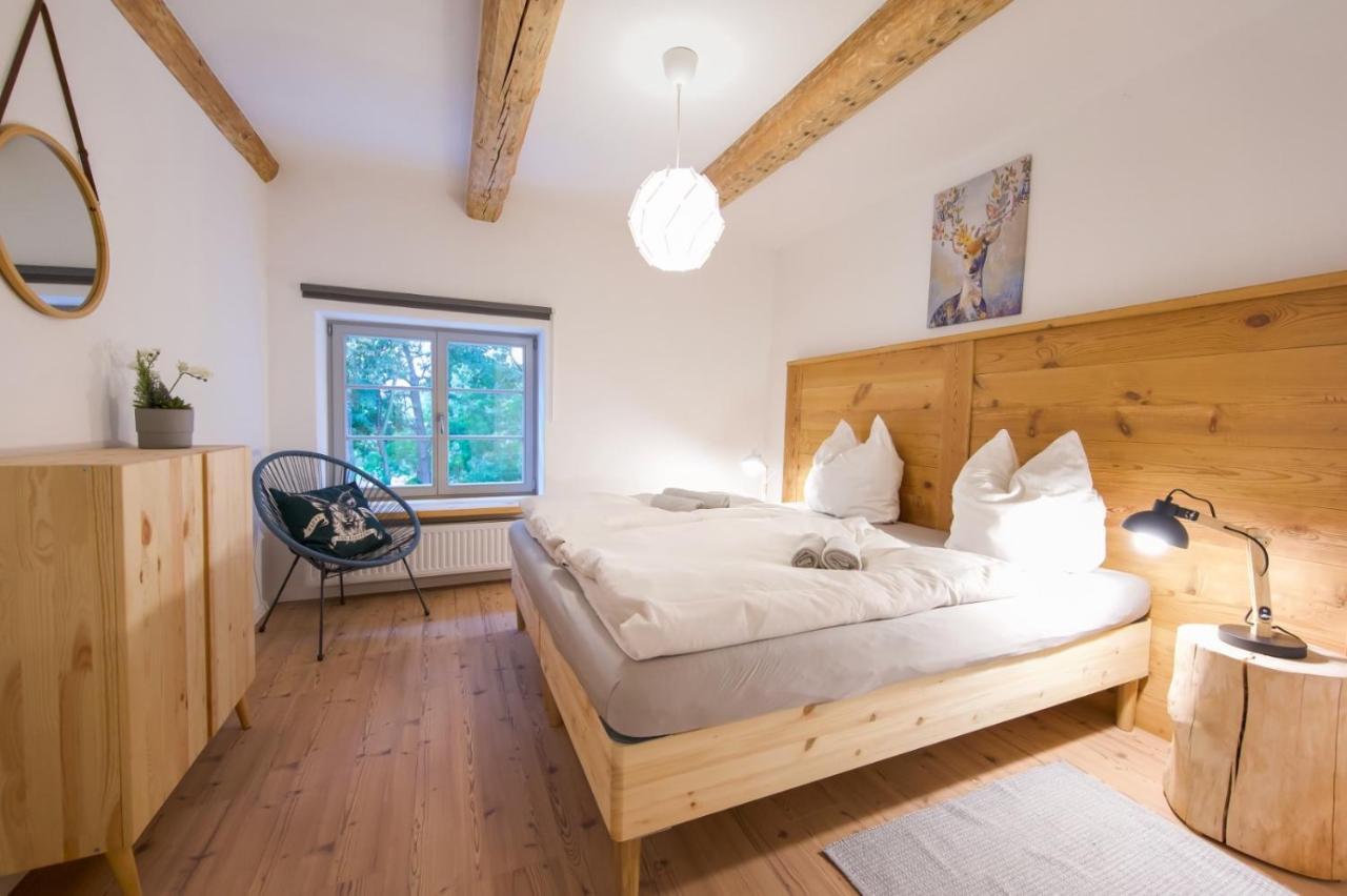 Farmhouse Eckartsberg Im Zittauer Gebirge - Ferienwohnung Mit 2 Schlafzimmern, Terrasse Und Wallbox Mittelherwigsdorf エクステリア 写真