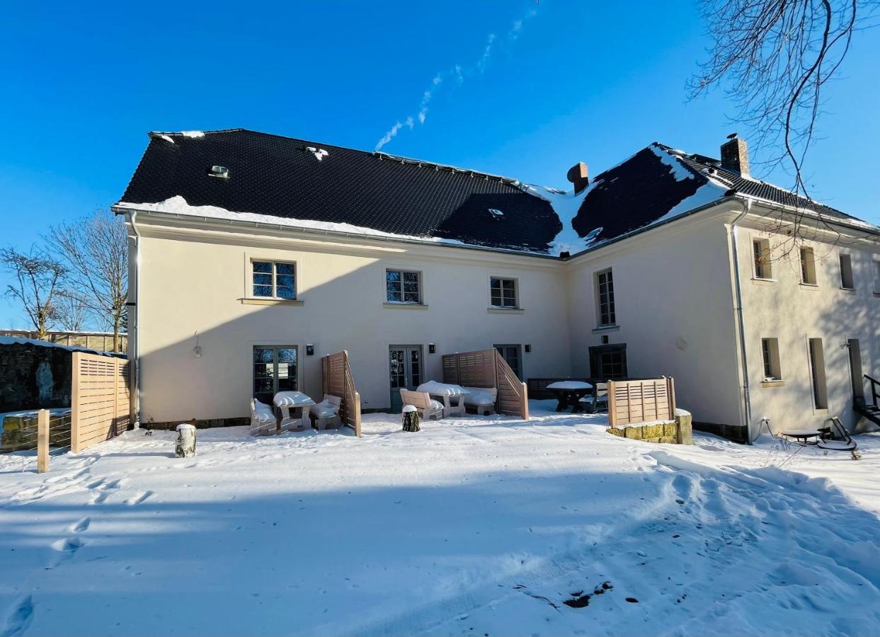 Farmhouse Eckartsberg Im Zittauer Gebirge - Ferienwohnung Mit 2 Schlafzimmern, Terrasse Und Wallbox Mittelherwigsdorf エクステリア 写真